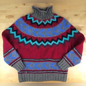 SOLD:  BANANA REPUBLIC Safari & Travel 100% Wool Chunky Geo Print Sweater Sz S